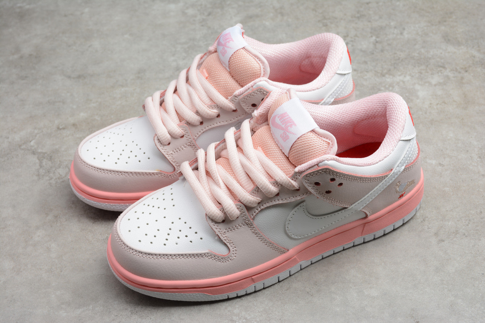Air Jordan 1 Low Dunk