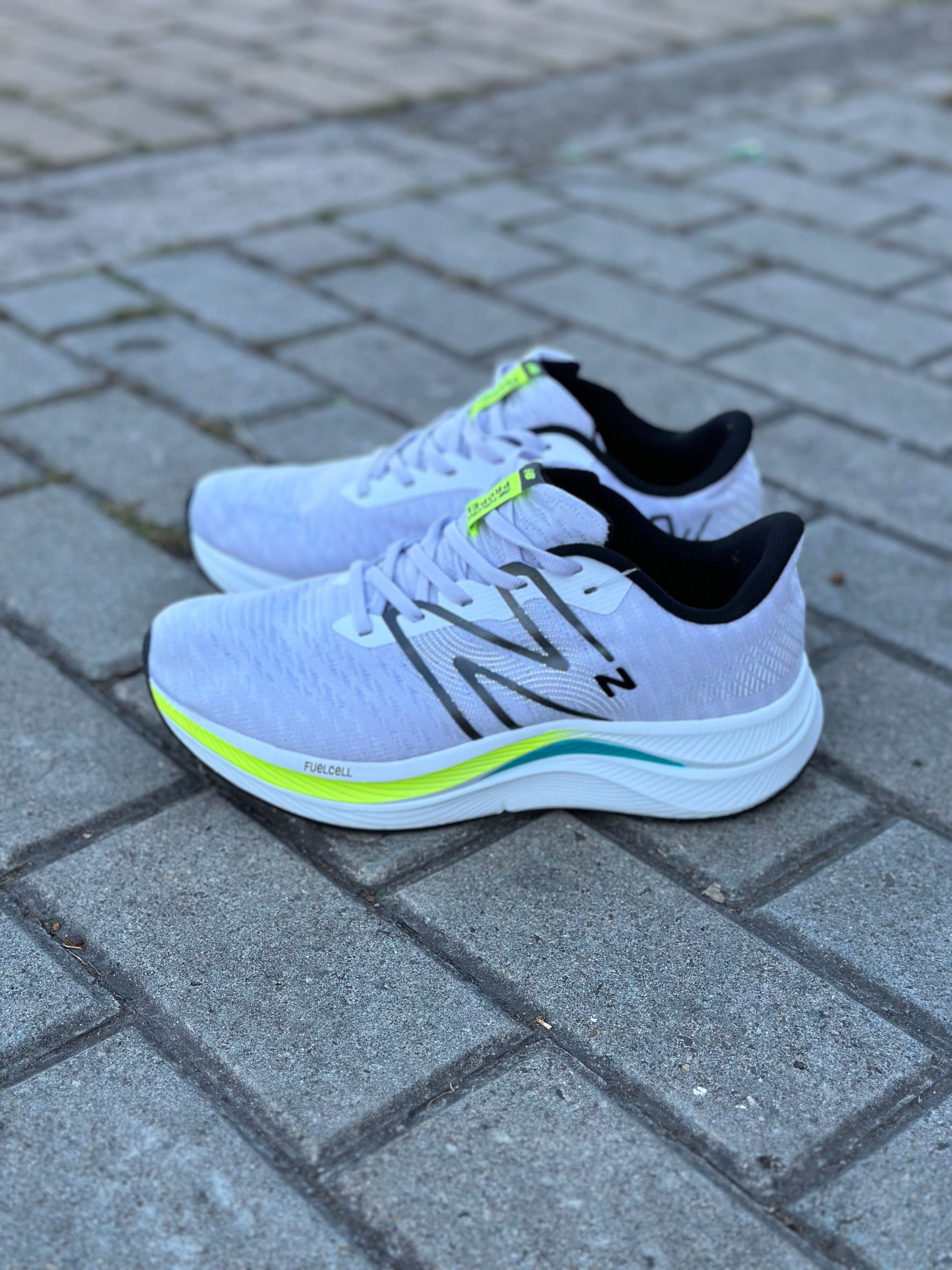 NEW BALANCE PROPEL