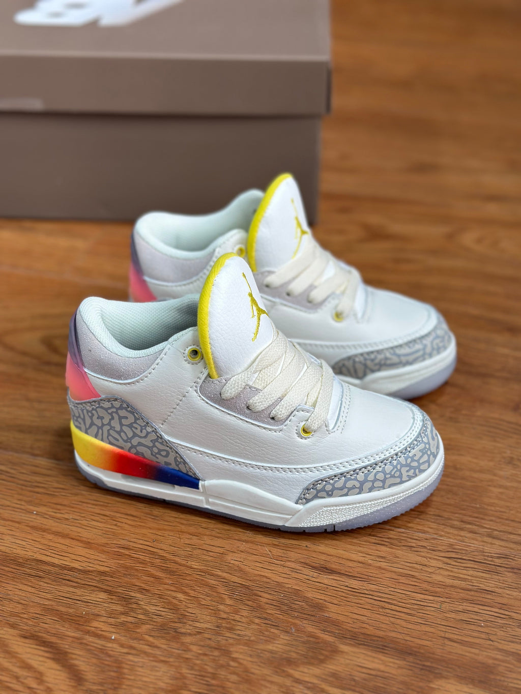 JORDAN RETRO 3 J BALVIN