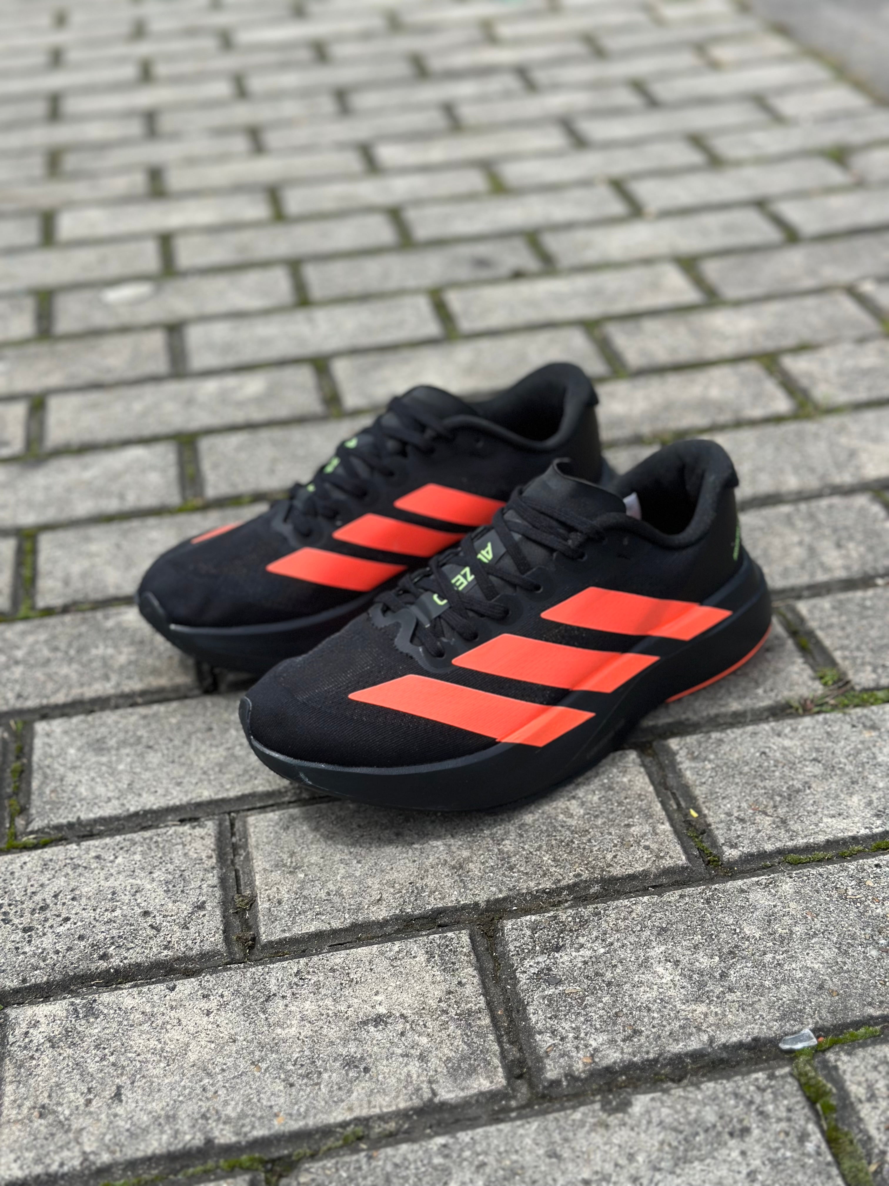 ADIZERO SL