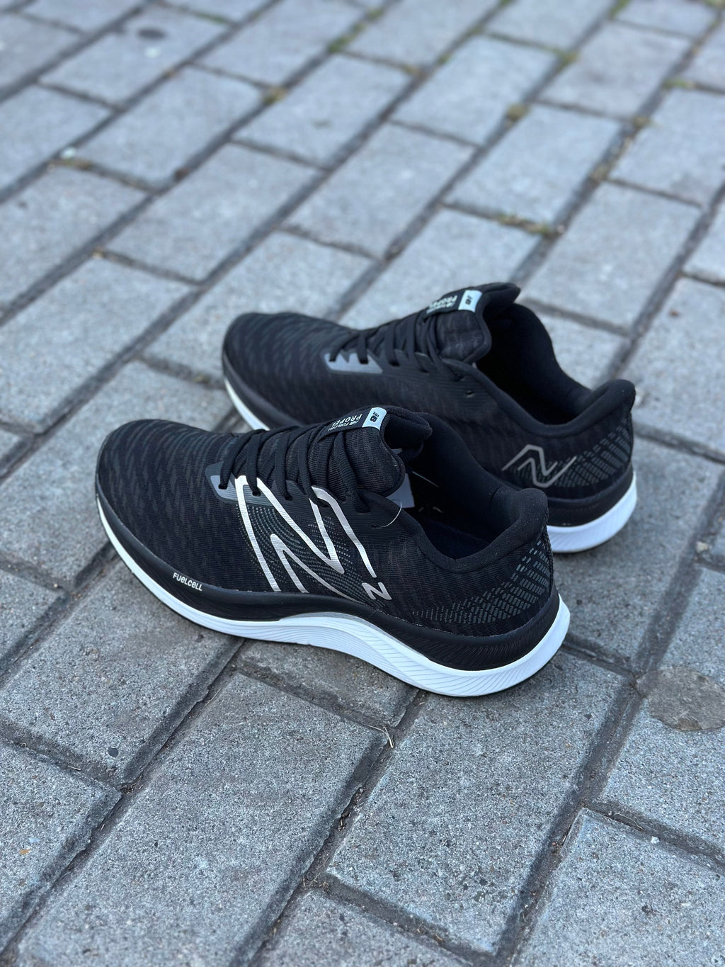 NEW BALANCE PROPEL
