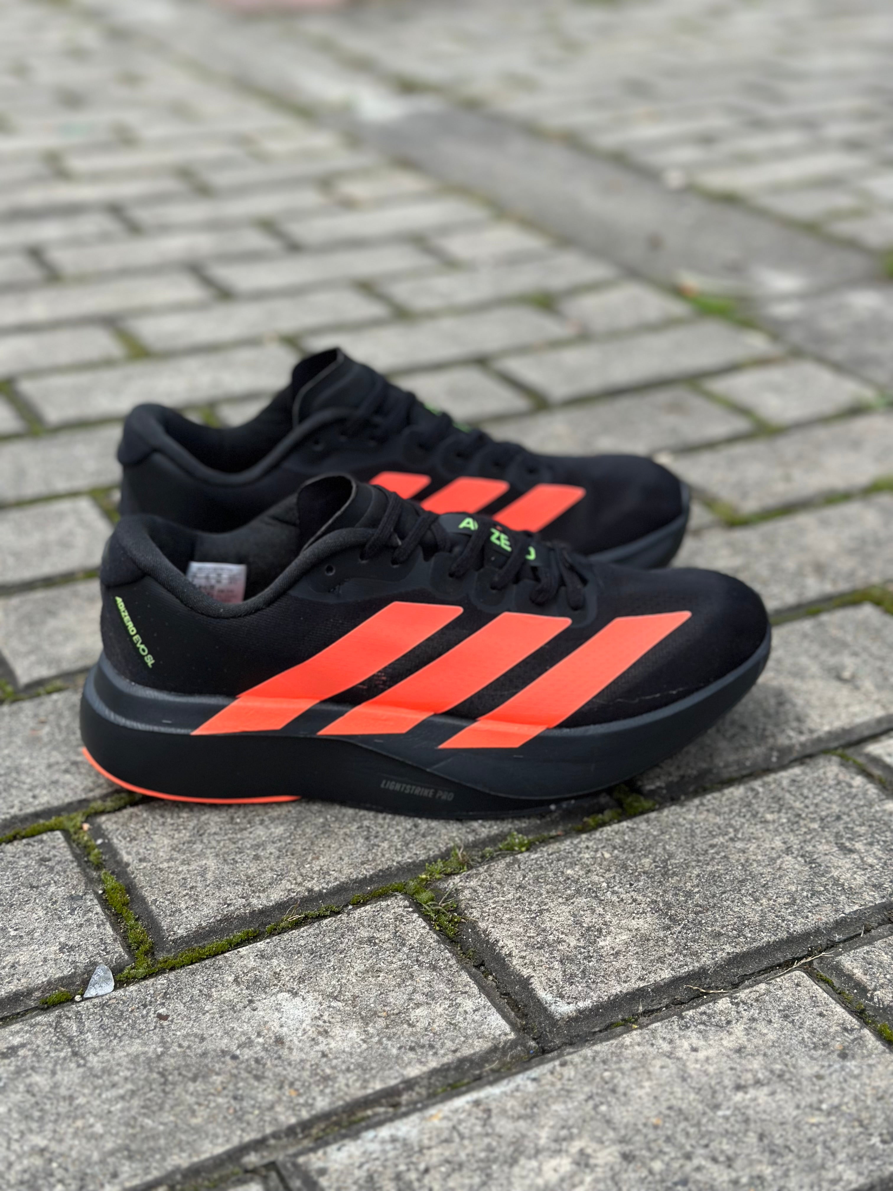ADIZERO SL