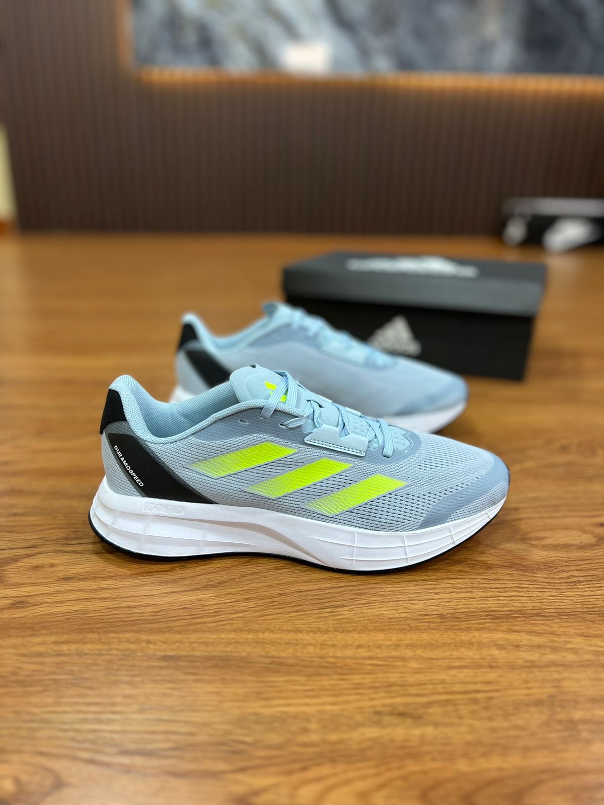 ADIZERO BOSTON 12