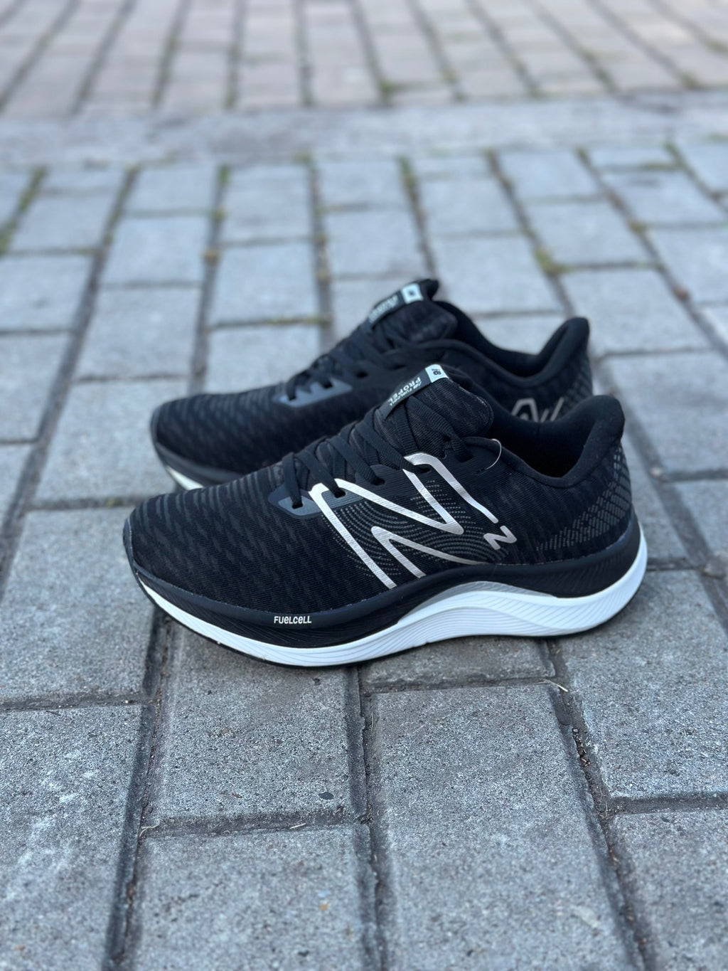 NEW BALANCE PROPEL